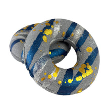Load image into Gallery viewer, Supernova – Donut Bath Bomb
